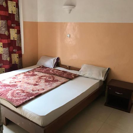Appartements Chez Leo Brazzaville Bagian luar foto