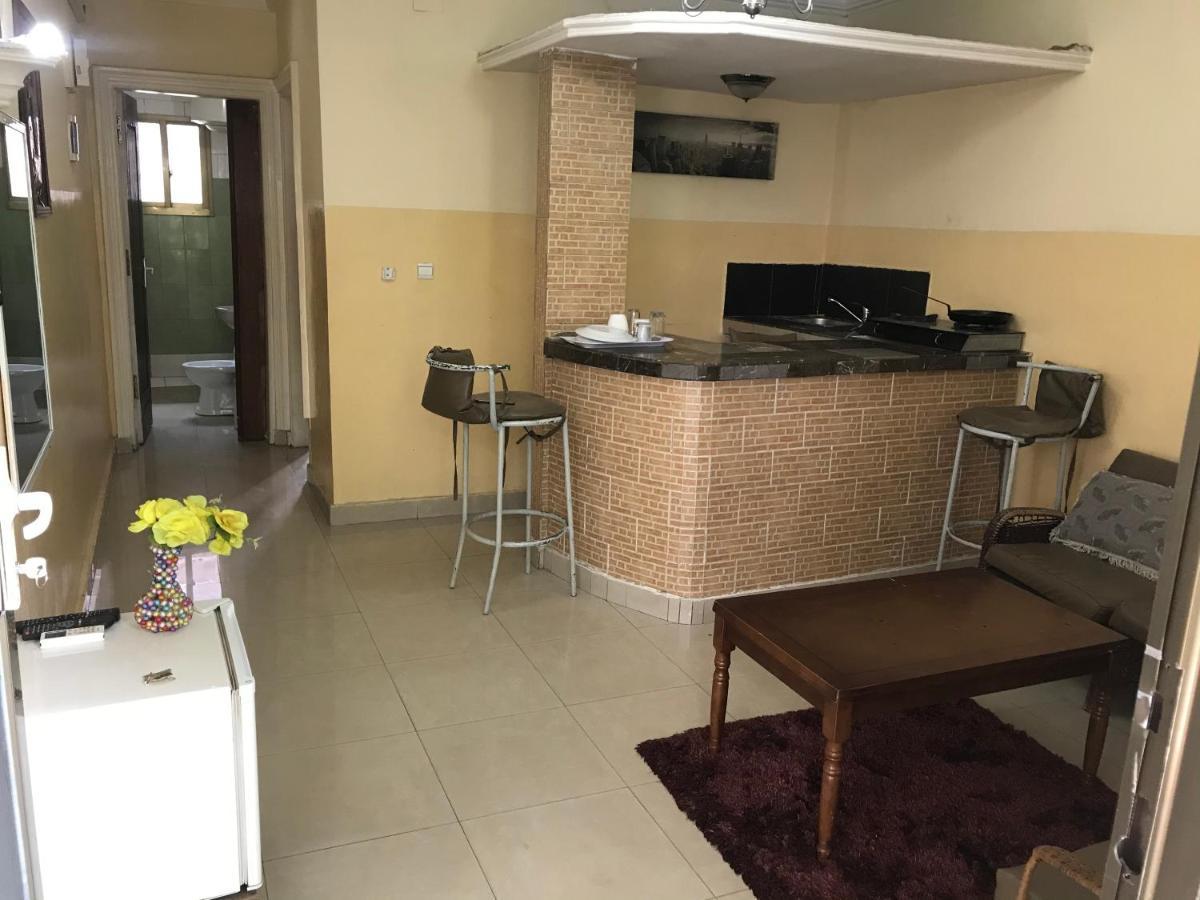 Appartements Chez Leo Brazzaville Bagian luar foto