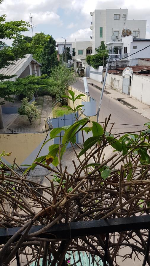 Appartements Chez Leo Brazzaville Bagian luar foto