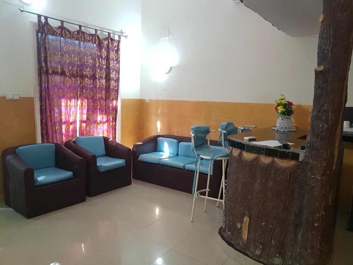 Appartements Chez Leo Brazzaville Bagian luar foto